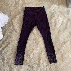 💜💜PURPLE LULULEMON 7/8 LEGGINGS💜💜